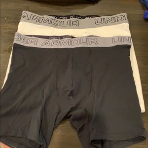 NWOT Men’s Under Armour Cotton Charged BoxerJock M